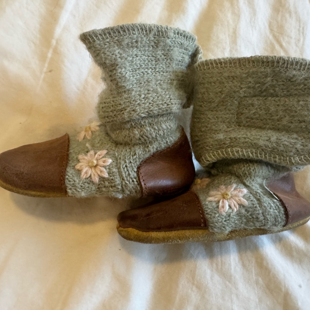 Nooks Wool Toddler Booties